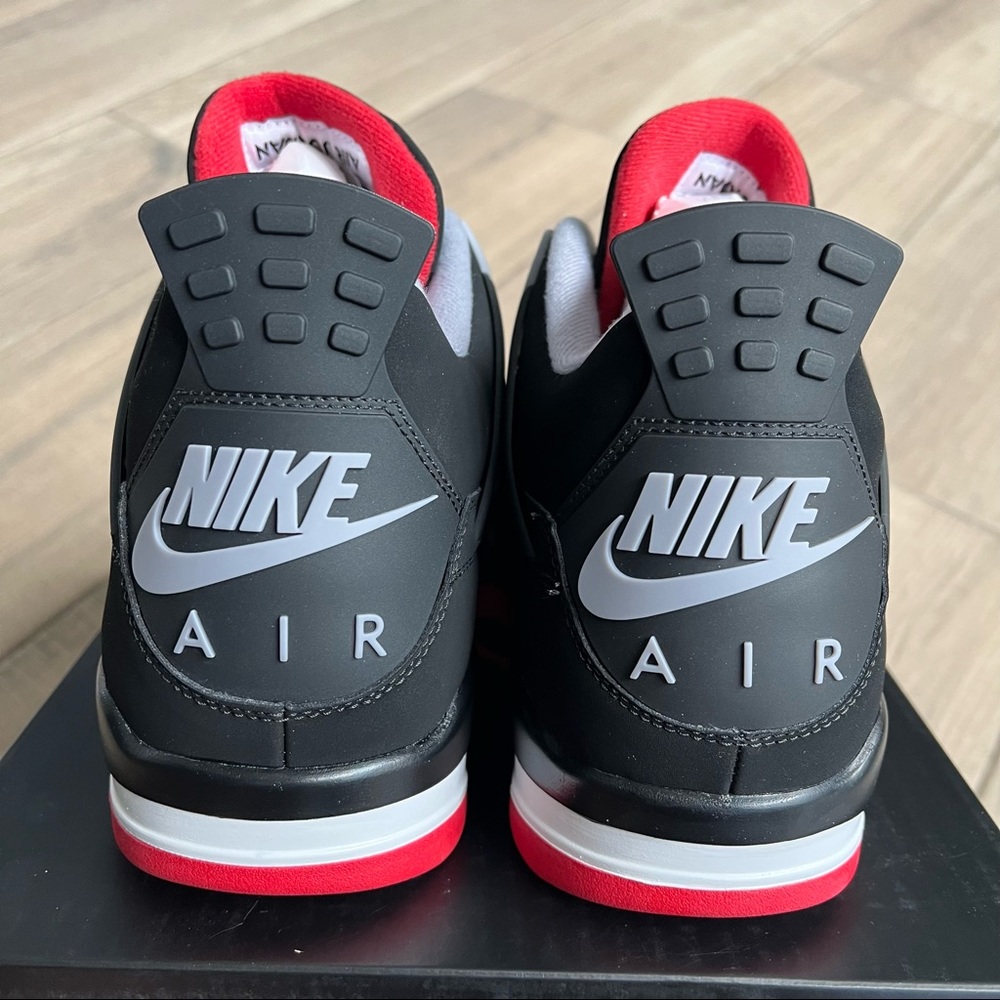 JORDAN 4 RETRO BRED (2019) - Picture 6 of 9